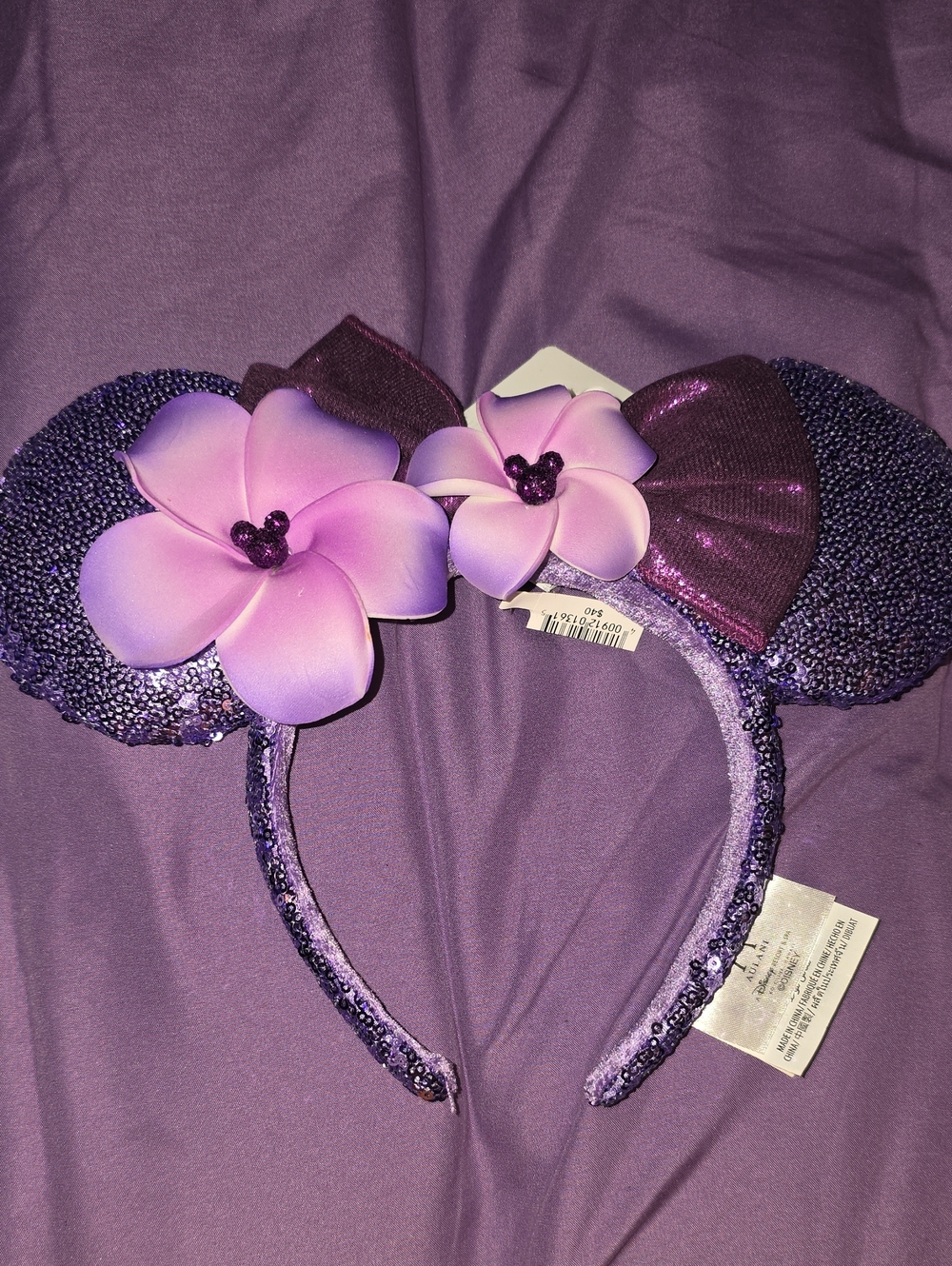 Aulani NWT Disney Purple Floral Sequin Sparkling Minnie Ears